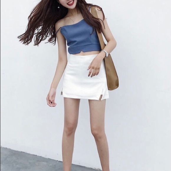 SOLD White Mini Skort - Picture 3 of 5